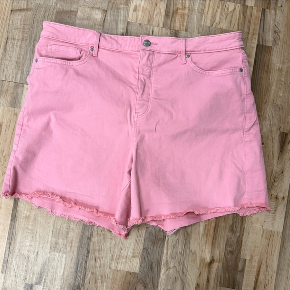 NYDJ Zoey High Rise Shorts 16 Aphrodite Pink Lift Tuck Raw Hem Denim Jeans - Picture 3 of 9